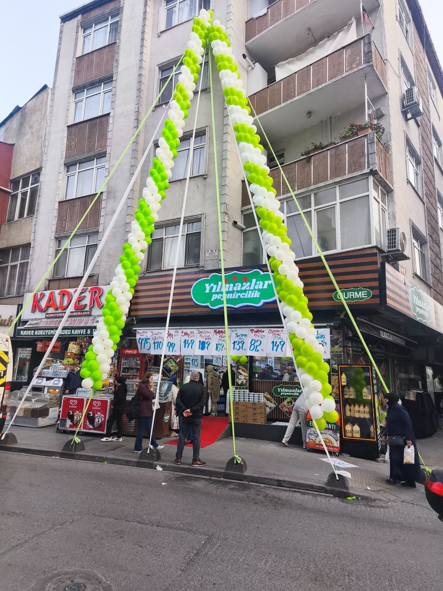 Image Alt